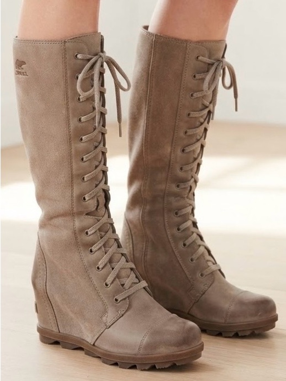 SOREL Joan of Arctic Wedge Tall Leather Lace Up Winter Boots Taupe Sz 10 US EUC